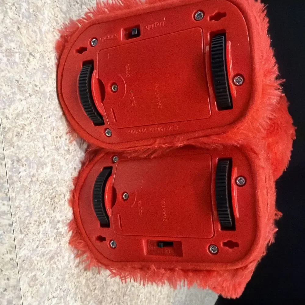 Elmo Slide Dancing Singing Plushie Toy tested- Working NO BOX